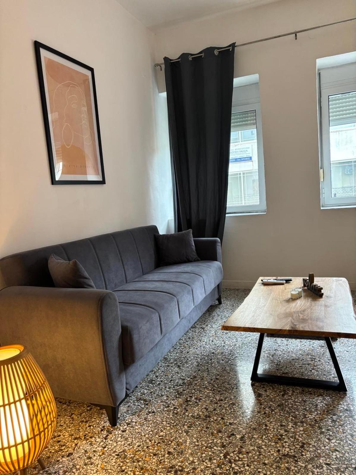 Sunchaser Apartments إيغومينيتسا المظهر الخارجي الصورة